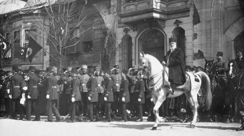 Halifeliğin Kaldırılması (3 Mart 1924) Son Osmanlı Halifesi Abdülmecid Efendi